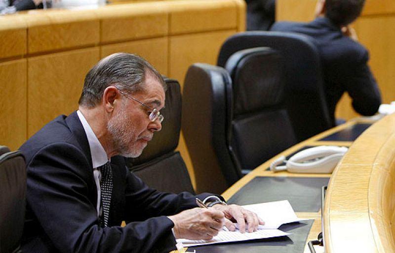 Mariano Fernández Bermejo, un ministro de Justicia acechado por la polémica