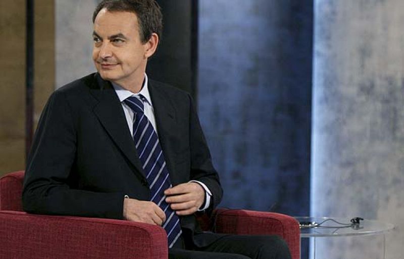 Zapatero alaba la "actitud ejemplar" de Bermejo y afirma que no le habría cesado