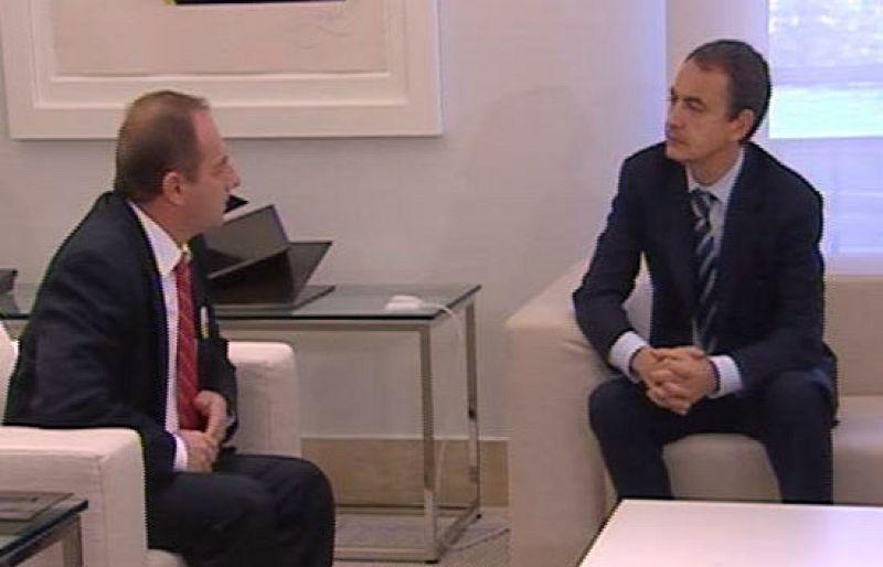 Zapatero recibe a los famiiares de Marta del Castillo en Moncloa