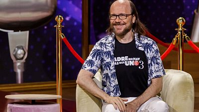 As� fue el momento �ntimo entre Santiago Segura y Shirley MacLaine