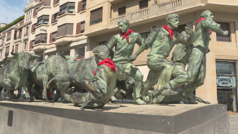 Pamplona, a un peldaño de los Sanfermines
