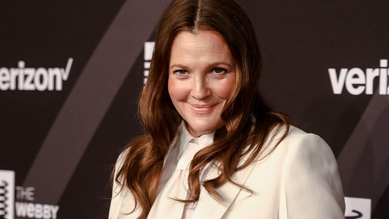 Drew Barrymore está enamorada de Leonardo Dicaprio, y esta es la prueba