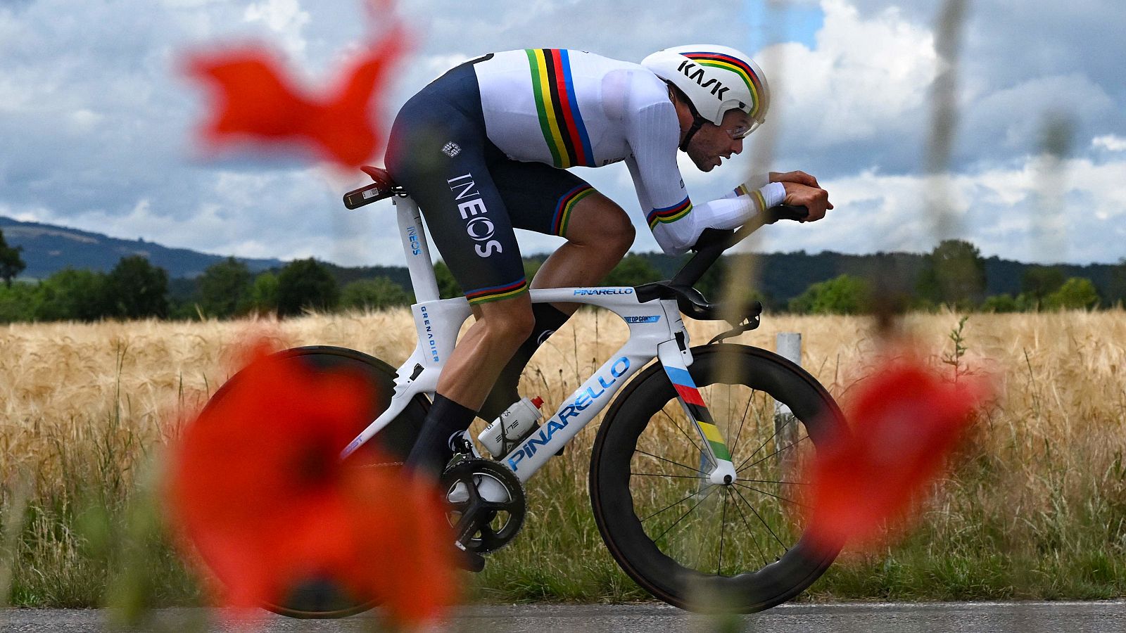 Dauphiné 2022 | Ganna derrota a Van Aert en la crono