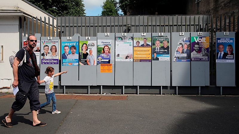 Macron se juega la gobernabilidad en una 'tercera vuelta': claves de las elecciones legislativas en Francia