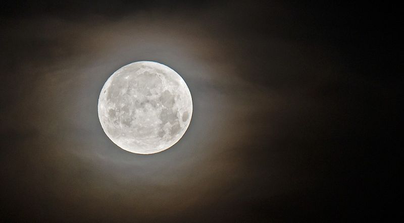 Arriba la primera superlluna del 2022