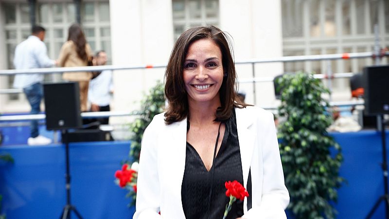 Inés Sastre y la famosa "hamburguesa" que le llevó hasta Carlos Saura: "Me cambió la vida"