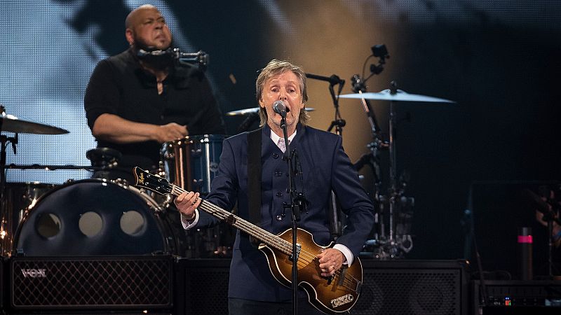 Paul McCartney, la leyenda de la música pop cumple 80 años en plena forma y sin pensar en la retirada