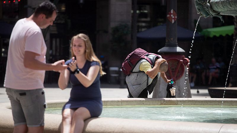 La ola de calor eleva aún más las temperaturas en el norte pero los termómetros empezarán a descender este sábado