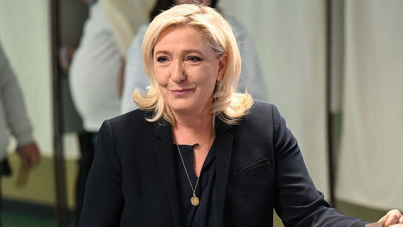 Le Pen celebra el auge histórico de la extrema derecha en la Asamblea Nacional: "Macron es un presidente minoritario"