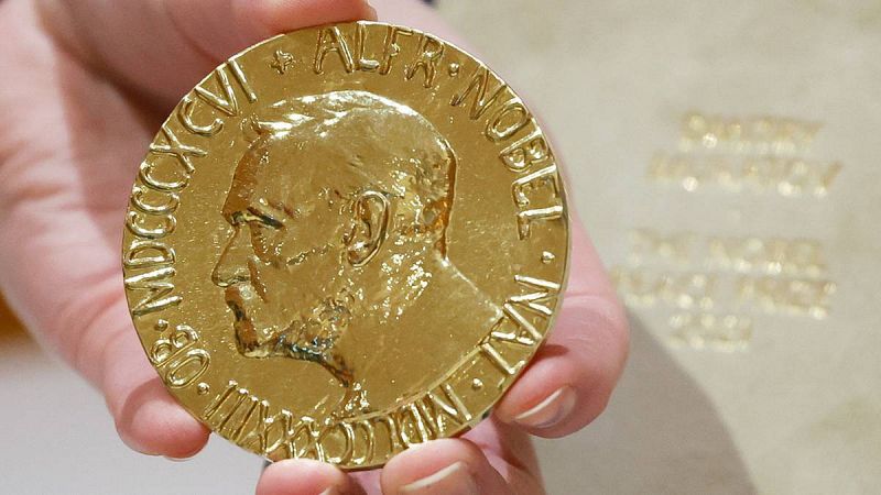 La medalla del Nobel ruso Muratov, subastada por cerca de 100 millones de euros para ayudar a Ucrania
