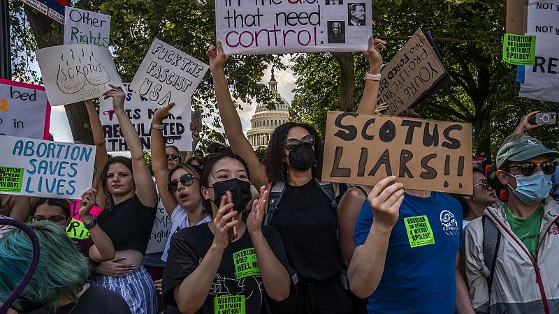 Cientos de manifestantes piden por segundo día consecutivo ante el Supremo el aborto libre en todo EE.UU.