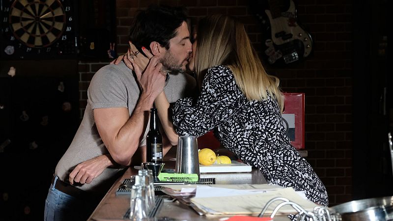 Avance 'Servir y proteger': Iker y Luna quieren ser una familia