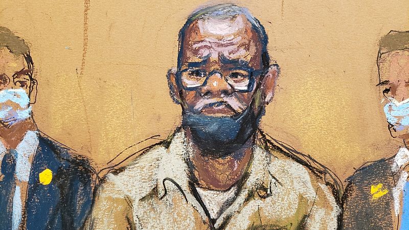 El cantante R. Kelly, condenado a 30 años de cárcel por abusos y tráfico sexual