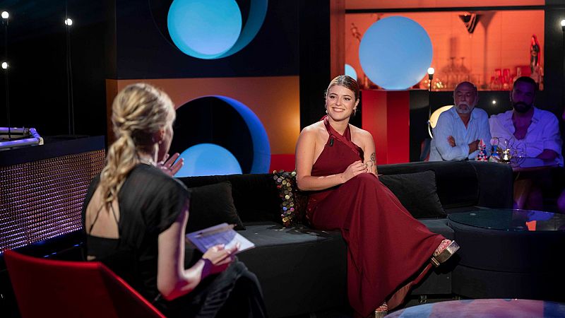 Alba Reche: "No cal treure a ningú de l'armari"