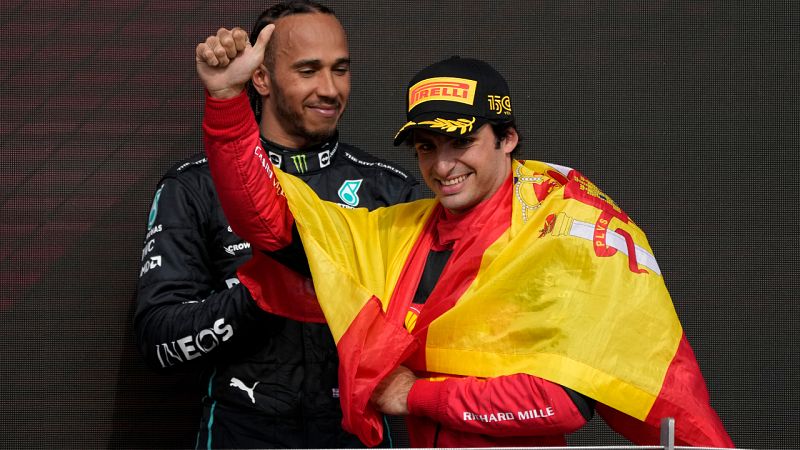 Carlos Sainz consigue en Silverstone la primera victoria de su carrera en la Fórmula 1