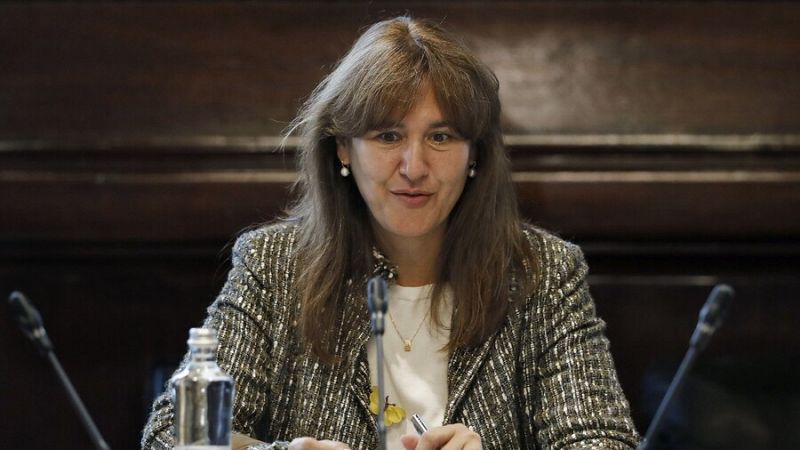 Laura Borràs deixa clar que no pensa dimitir pels contractes a la ILC
