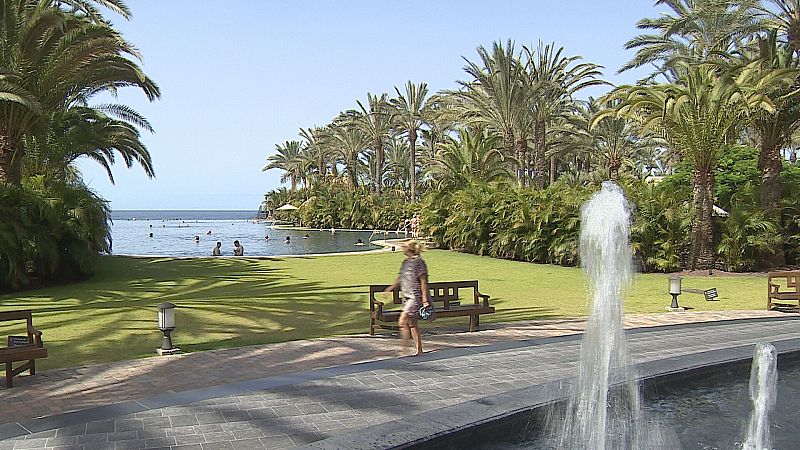 Se dispara la llegada de turistas a Canarias y el gasto en destino