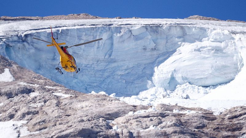 Aumentan a nueve los muertos en el desprendimiento de un glaciar en los Alpes italianos