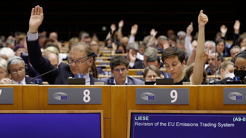 El Parlamento Europeo solicita consagrar el aborto como derecho fundamental de la UE