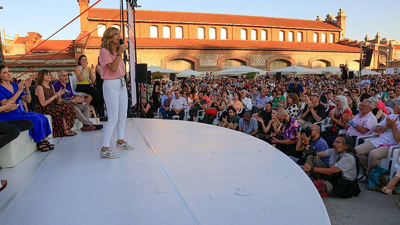 Yolanda Díaz lanza 'Sumar' ante 5.000 personas: "No va de partidos, ni siglas, va de sumar un país mejor"
