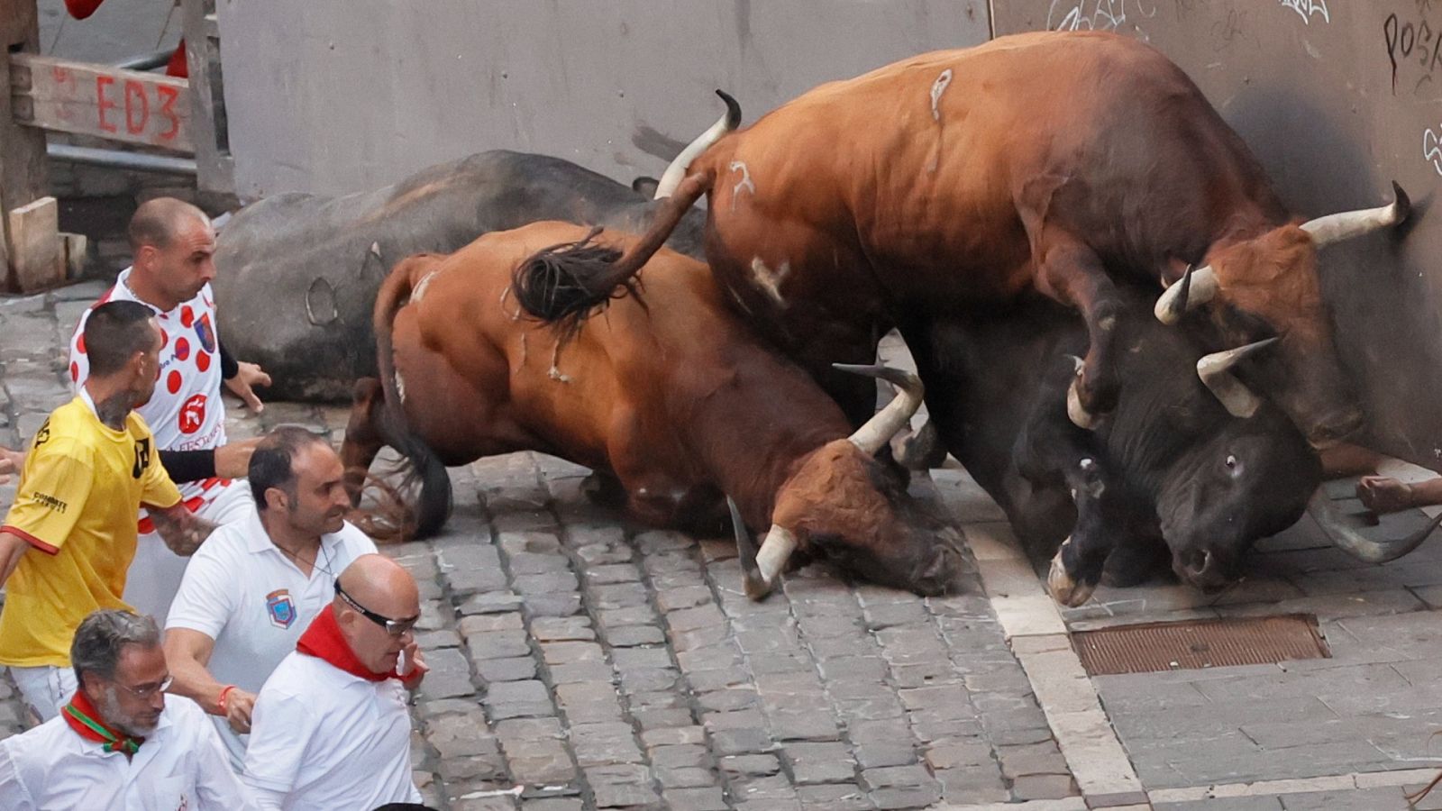 Quinto encierro de los Sanfermines 2022 con los toros de Cebada Gago