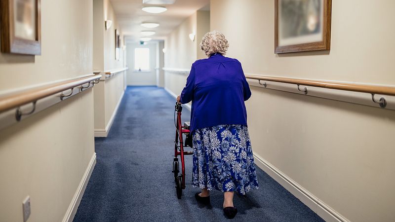 Los europeos vivirán más años aunque su salud empeorará, según un estudio
