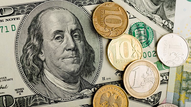Las consecuencias de la paridad del euro frente al dólar: importaciones más caras y mayor inflación