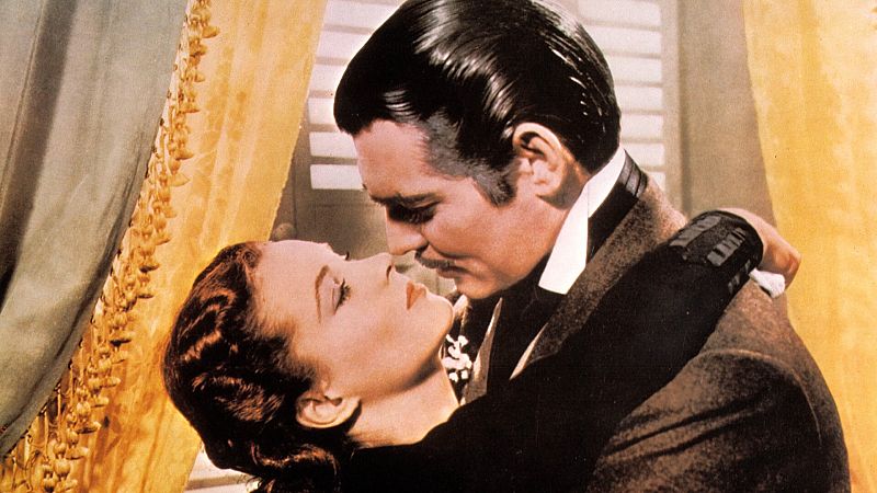 Antonio Ibáñez, el Clark Gable del Ministerio del Tiempo: así fue su transformación