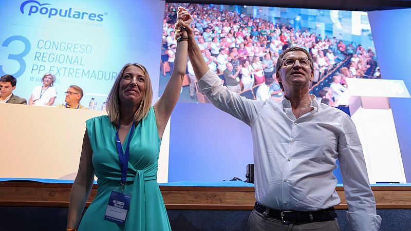 María Guardiola sustituye a Monago al frente del PP de Extremadura tras 14 años en el cargo