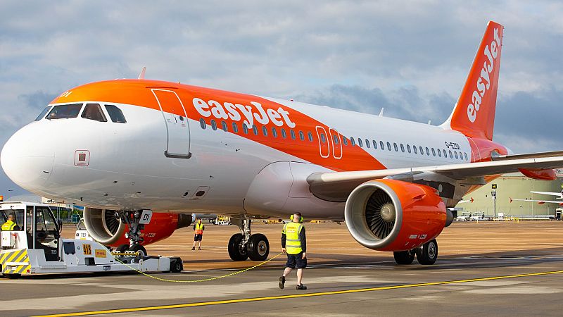 La huelga en EasyJet provoca este domingo 18 cancelaciones y 37 retrasos