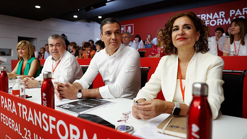 Sánchez llama a un PSOE renovado a meter "una marcha más" de cara al ciclo electoral de 2023