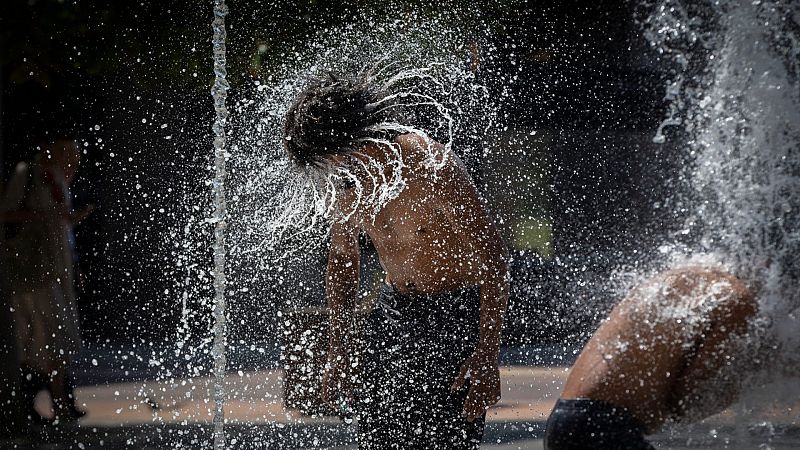 El intenso calor persiste en 11 comunidades: Andalucía y Murcia esperan temperaturas de más de 40 grados