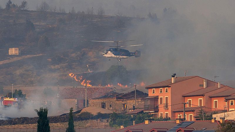 Dos nuevos incendios en Guadalajara y Navarra requieren el apoyo de la UME contra las llamas