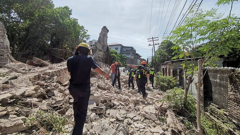 Un terremoto de magnitud 7,3 en Filipinas deja al menos cinco muertos y 131 heridos