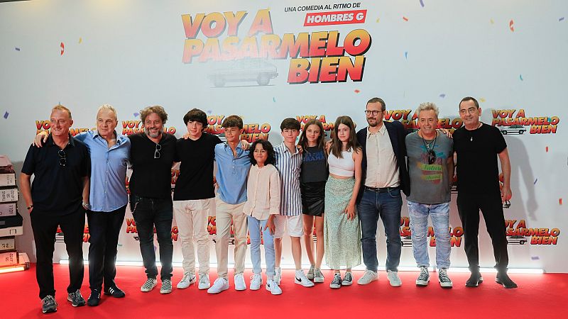 Hombres G: "Nos encanta ver a niños de 12 años en los conciertos, cantando nuestras canciones"