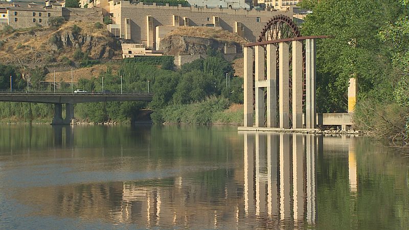 El caudal del río Tajo está en mínimos a su paso por Toledo