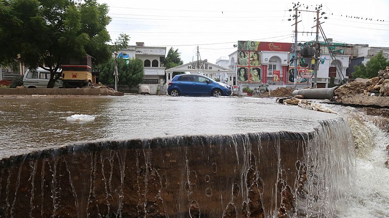 Al menos 357 personas han muerto en Pakistán como consecuencia de las lluvias del monzón