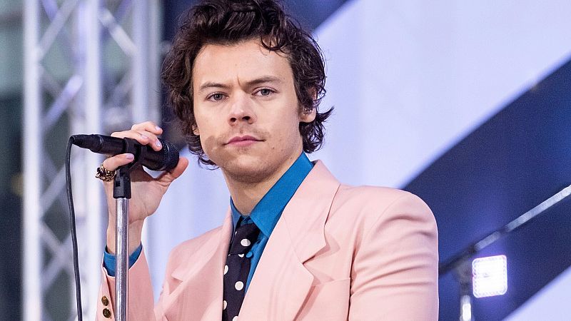 Harry Styles enamora a un Madrid taquicárdico con color y simpatía a raudales