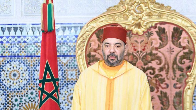 El rey de Marruecos se compromete a "encontrar una salida" en su relación con Argelia