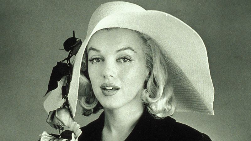 Foto tirada em velório de Marilyn Monroe intrigam internautas