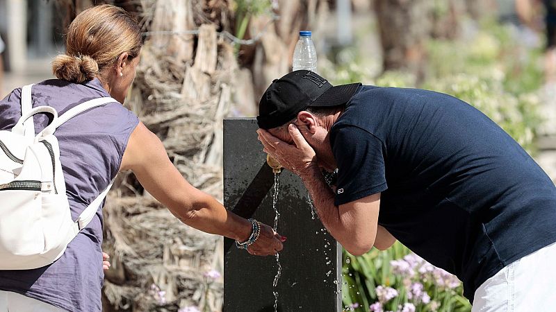 Vivir y trabajar con cortes de agua por la sequa: "As no podemos seguir, gastamos ms ahora que antes"