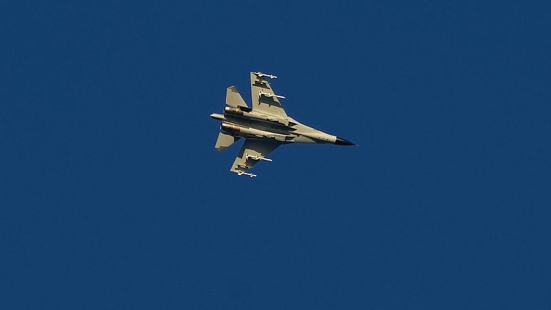 Taiwán denuncia que aviones y barcos chinos cruzaron la línea media del Estrecho en el segundo día de maniobras