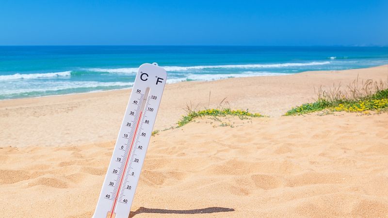 El mar Mediterráneo alcanza temperaturas de 30 grados en algunos puntos