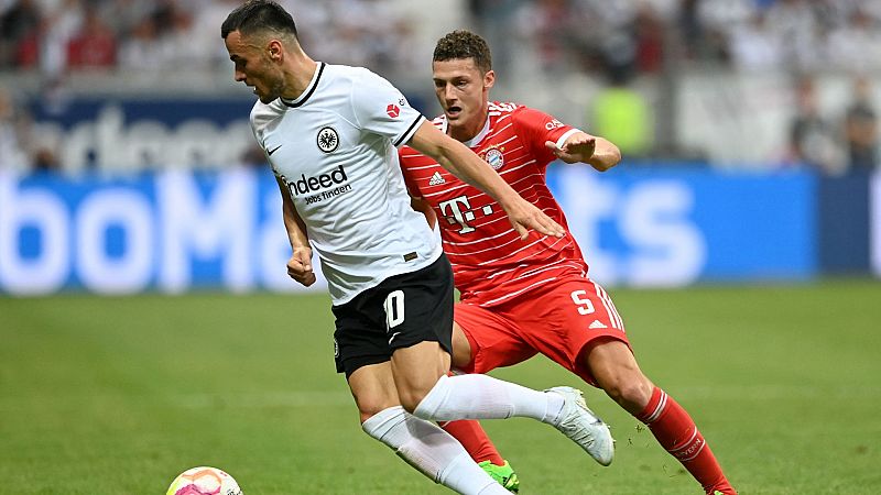 El Eintracht pierde a Kostic para la Supercopa y el jugador negocia su fichaje por la Juventus