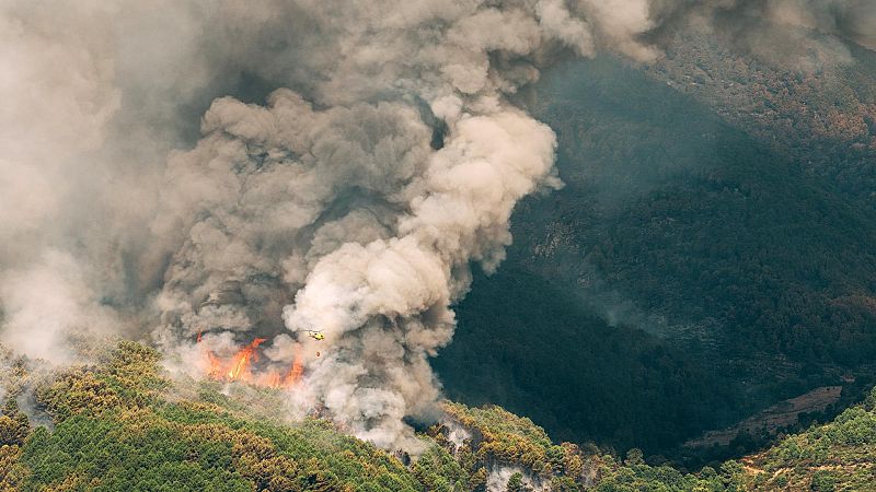 El incendio de vila se mantiene estable con pequeas reproducciones en la zona