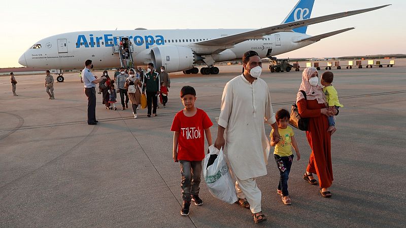 El drama de los afganos que España aún no ha evacuado: "Tenemos que ocultar nuestra identidad para siempre"