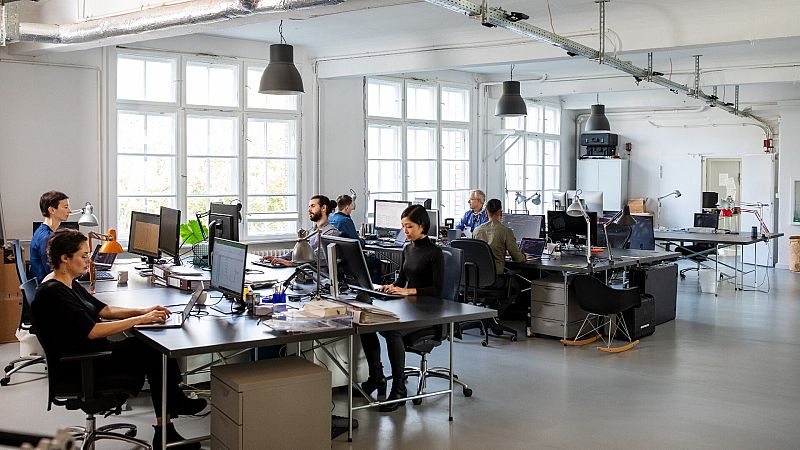 La CEOE pide al Gobierno más diálogo sobre su decreto energético y evitar generar "confusión" en las empresas