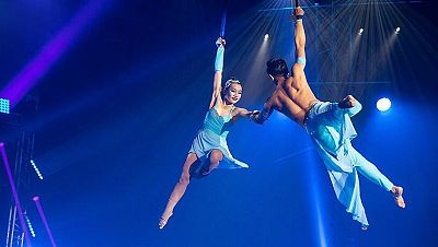 Besalú omple de Circ les nits d'agost