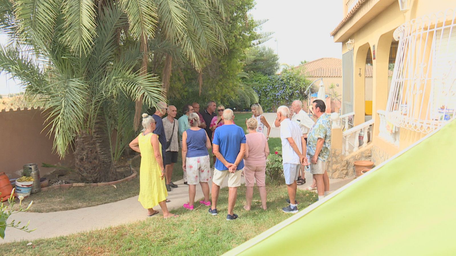 Vecinos de Gea y Truyols buscan una solución para tener luz y agua en sus casas