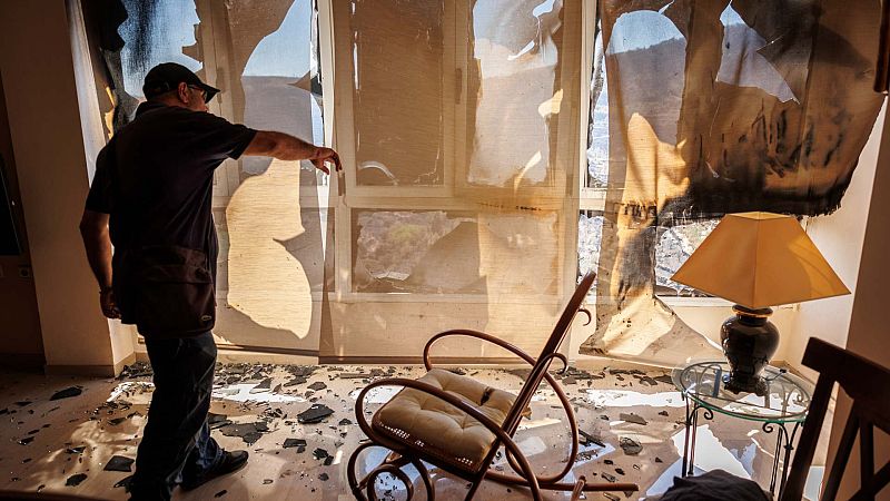 Los vecinos del incendio de Bejís vuelven a casa entre el alivio y la desolación: "Nos sentimos impotentes"